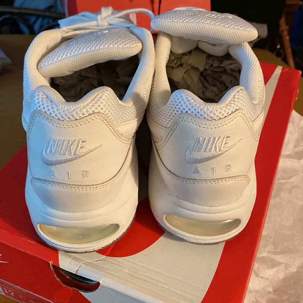 Air Max Command - image 2